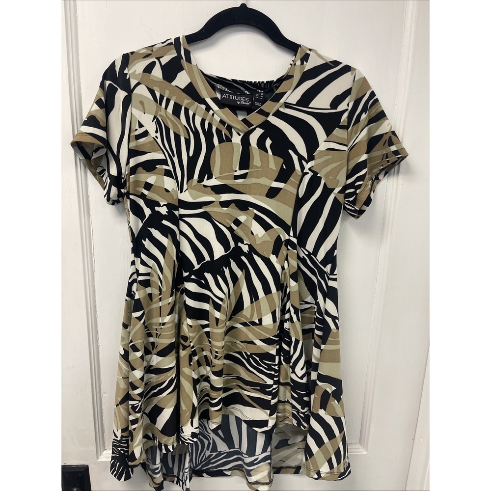 Attitudes by Renee Women's Top Size XSP Short Sleeve High-Low Stretch Pockets